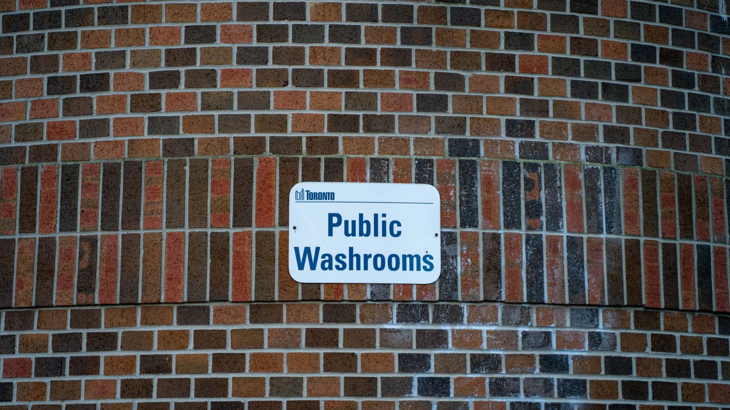 Public washrooms sign in the city of Toronto.