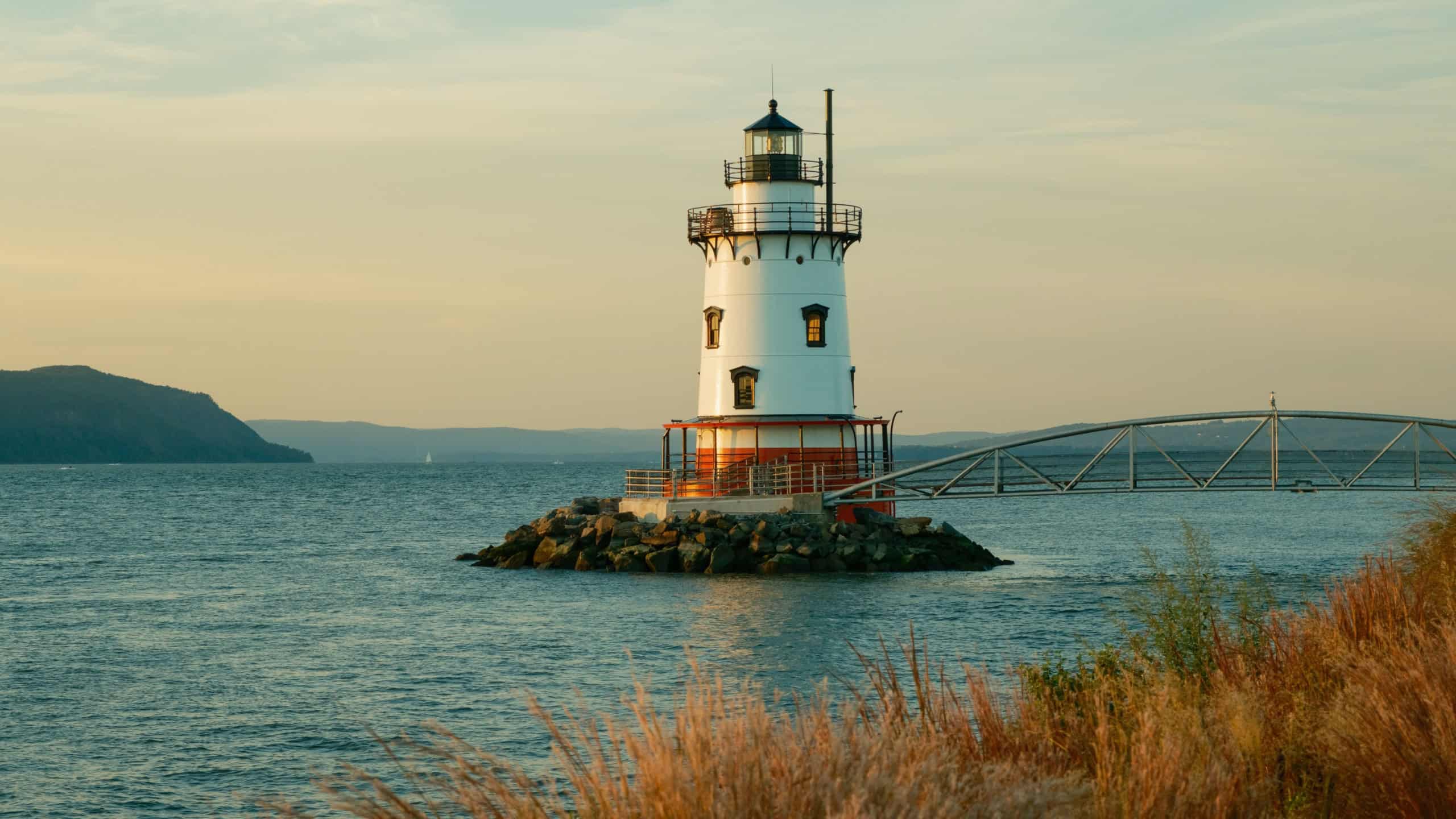 Sleepy Hollow Lighthouse on the Hudson River in Tarrytown, New York