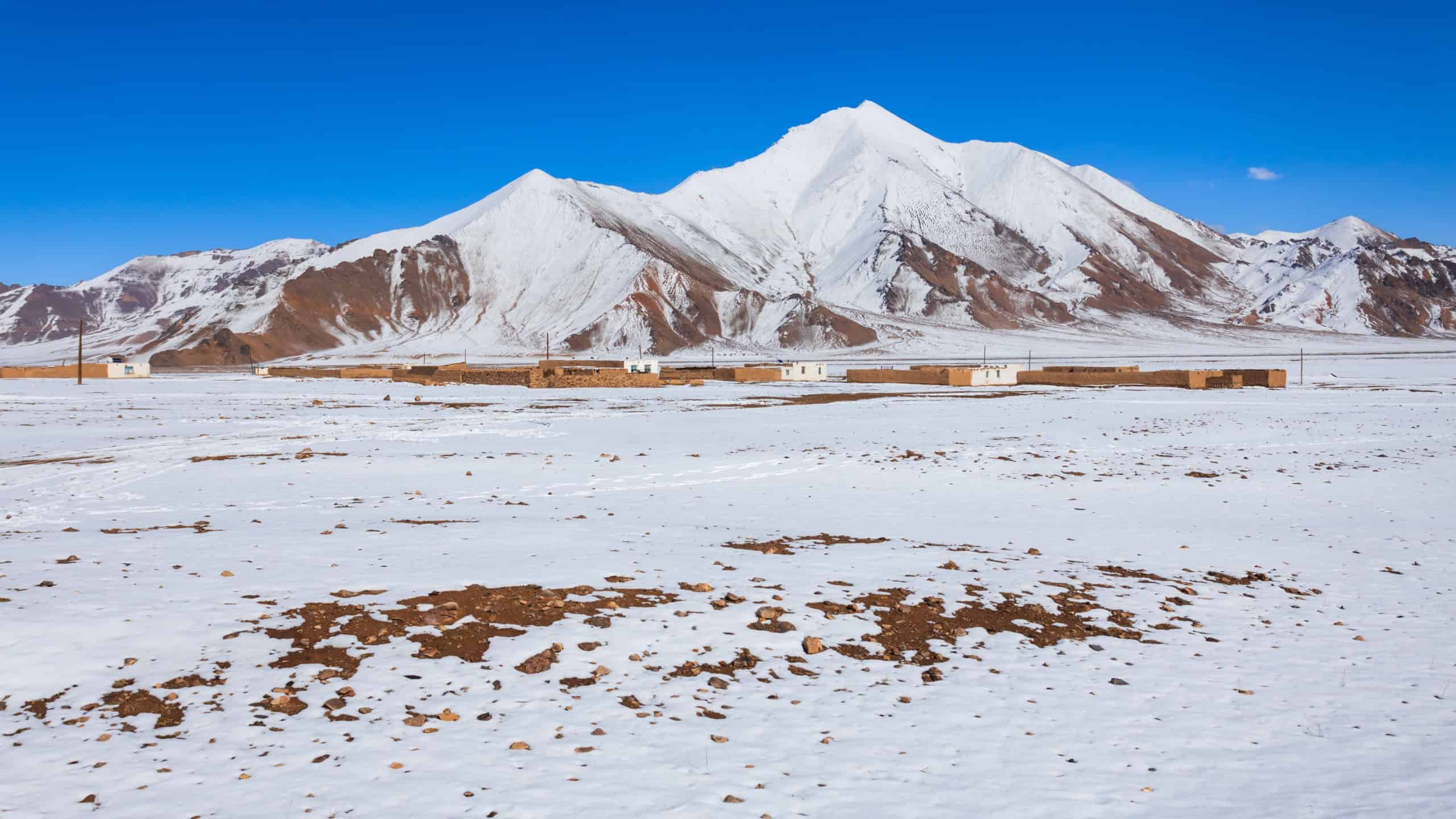 Beauty Pamir mountains near Murghab, the highest town in Tajikistan at 3650 meters above sea level. Murghab or Murghob or Murgab is located on the Pamir Highway.