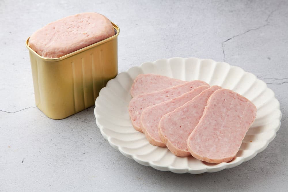 Luncheon meat sliced and served